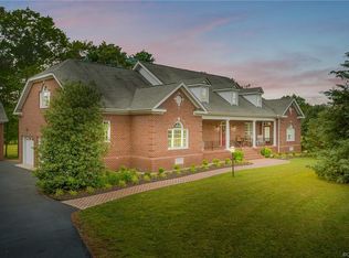 3023 Royal Virginia Pkwy, Louisa, VA 23093