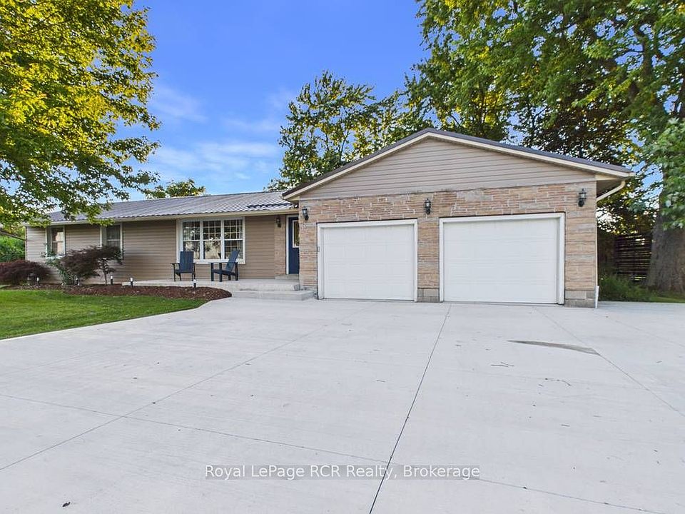 1st image of 796 Lake Range Dr