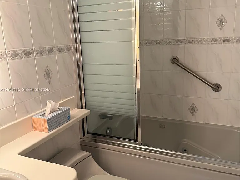 612 NE 25th Ave #51 — Photo 20