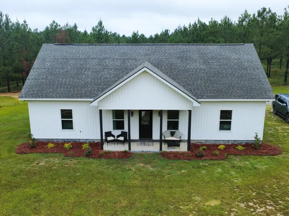210 Saint Galilee Rd, Swainsboro, GA 30401