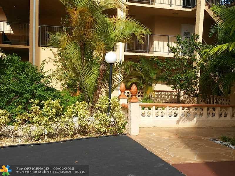 1st image of 2821 Somerset Dr APT 218