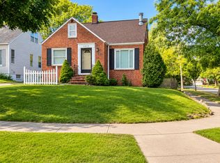 (Undisclosed Address), Lyndhurst, OH 44124