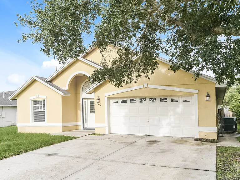 747 Citrus Cove Dr — Photo 3