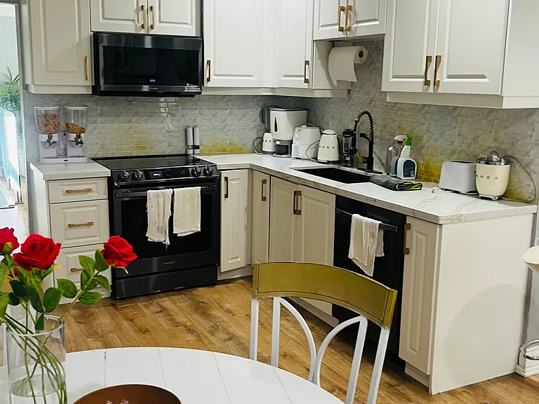 431 Niagara Blvd — Photo 15