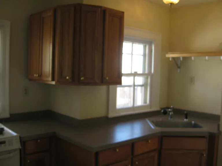124 Circular St #3 — Photo 6