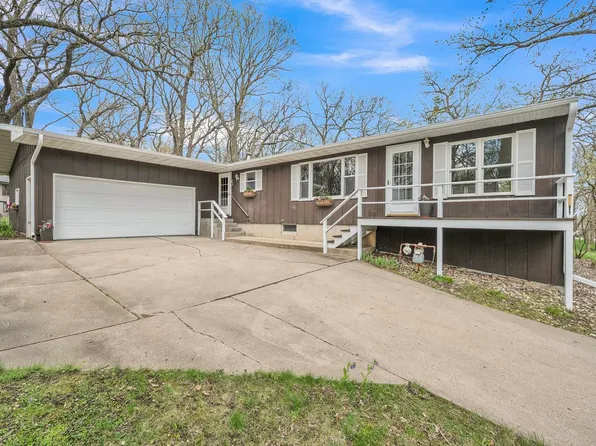 1207 Waska Dr, Milford, IA 51351