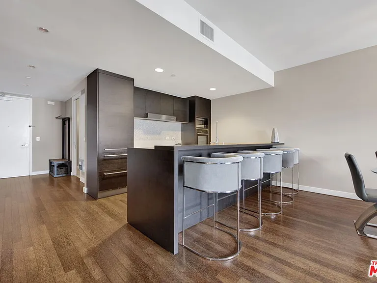 6250 Hollywood Blvd #6F — Photo 7