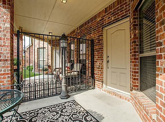 4th image of 1404 Snowberry Dr