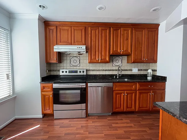 10624 Muirfield Dr — Photo 6