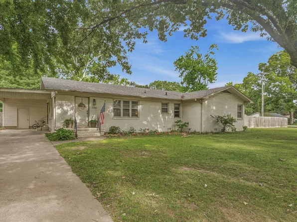 1703 Bernard St, Jonesboro, AR 72401