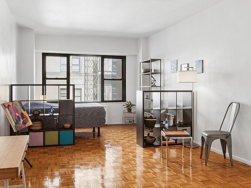 1st image of 85 Livingston St #18M
