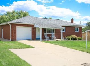 113 Elm Dr, Monaca, PA