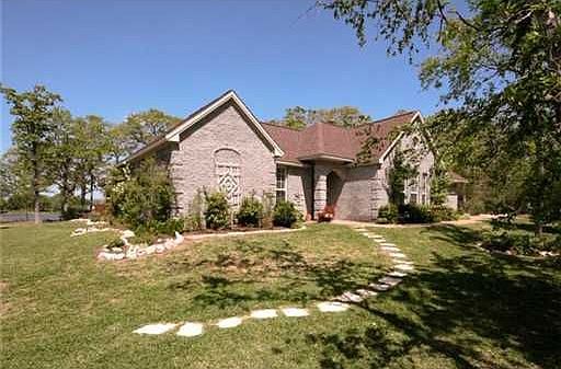 1st image of 11010 Lakefront Dr
