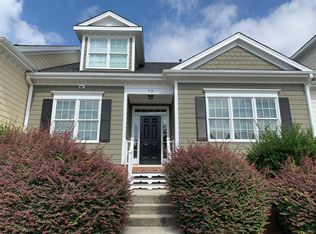 72 Old Grove Ln, Apex, NC 27502