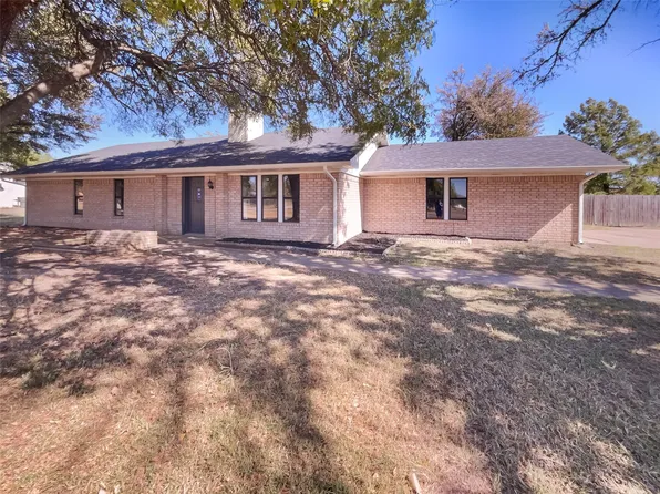 120 Cole Rd, Red Oak, TX 75154
