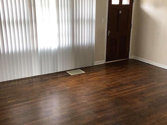2nd image of 2409 W Oklahoma Ave