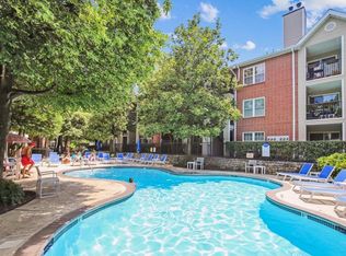 3315 Wyndham Cir APT 3224, Alexandria, VA 22302