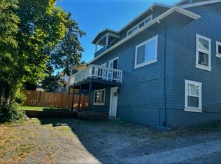 5240 20th Ave NE #2, Seattle, WA 98105