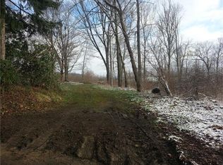 480 Grandview Rd, Ellwood City, PA 16117