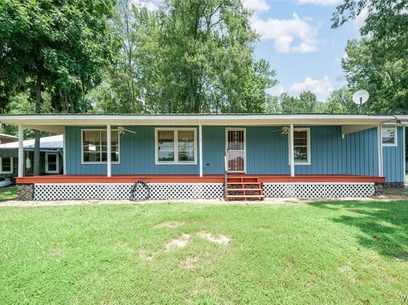 22 Bailey Dr, Greensboro, AL 36744