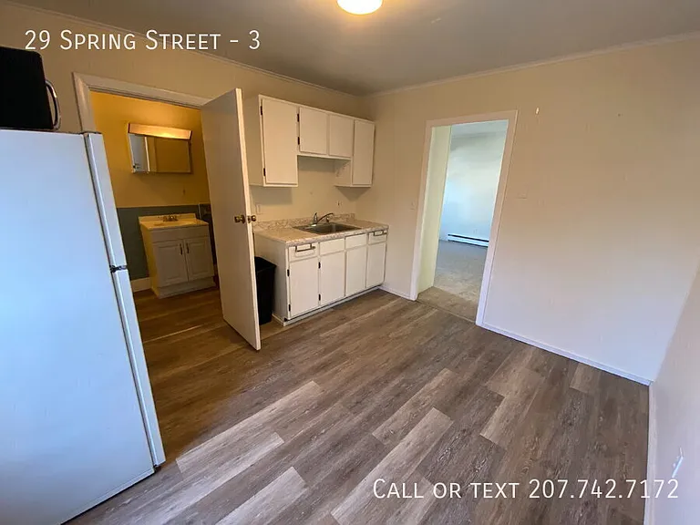 29 Spring St #3 — Photo 3