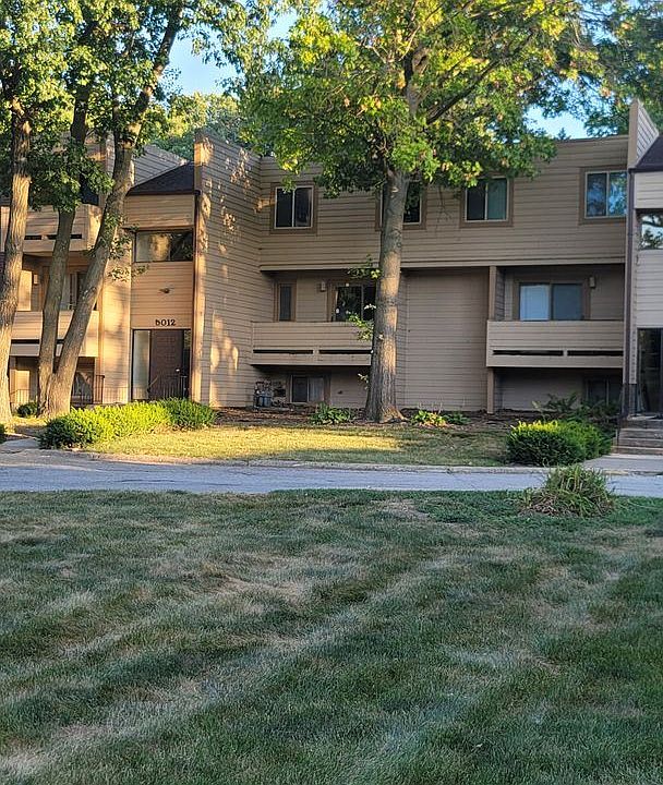 1st image of 5012 Ingersoll Ave #205