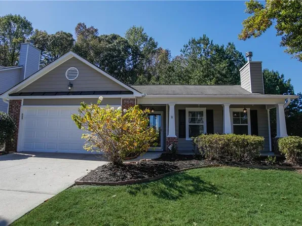 414 Walnut Woods Dr, Braselton, GA 30517