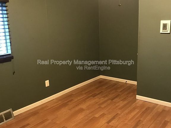 5th image of 4554 Friendship Ave
