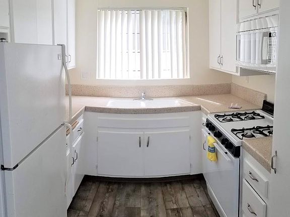 5th image of 4567 Hawley Blvd APT 1