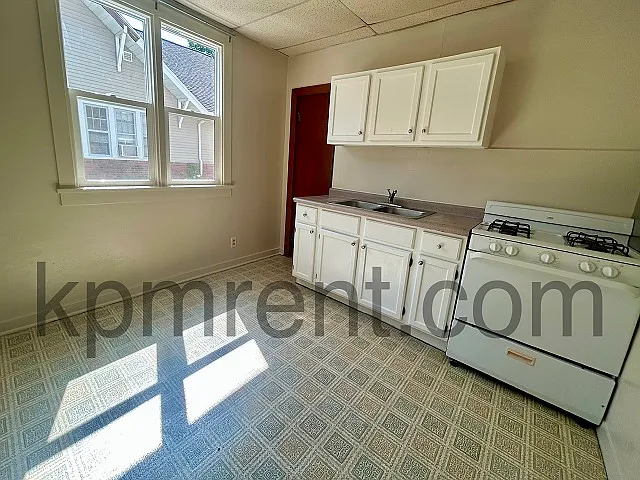 401 2nd Ave SW #101 — Photo 9