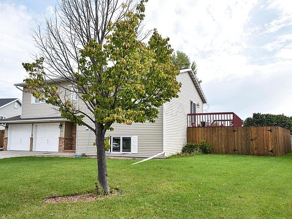 3rd image of 2784 26th Street Cir S