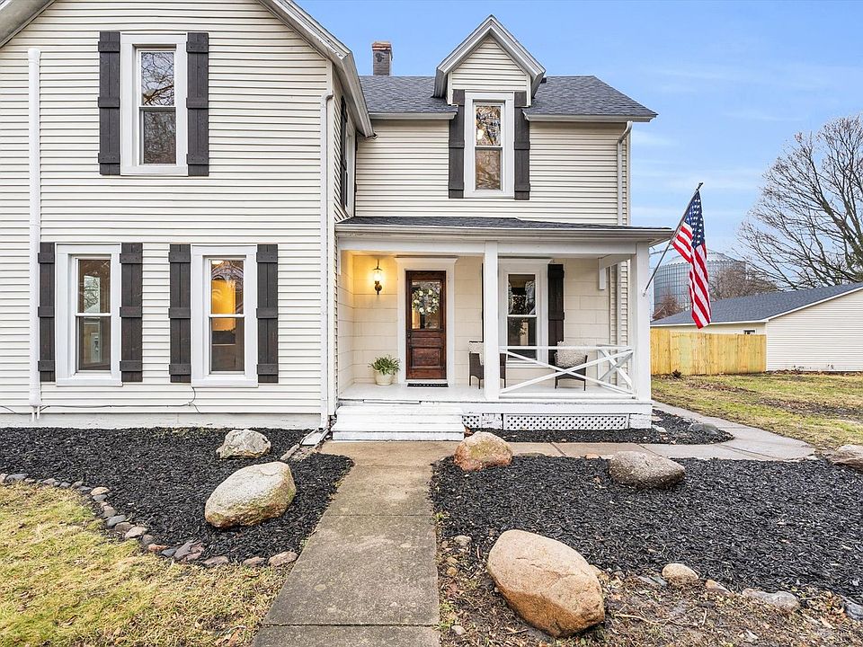 308 4th St, Ivesdale, IL 61851 Zillow