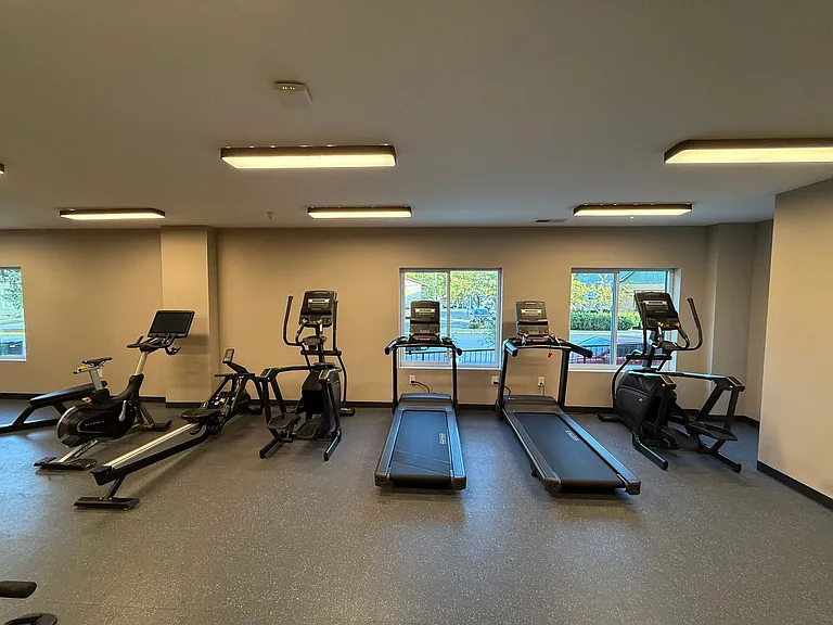 4UP Luxury Apartments — Photo 7
