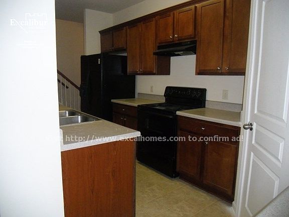 3rd image of 2185 Oakland Grove Pl