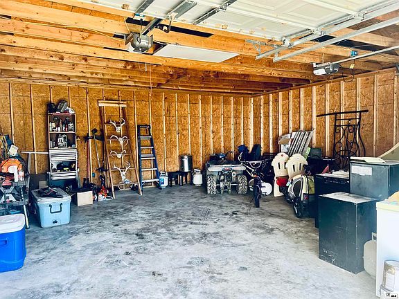 5th image of 268 Ranchette Rd