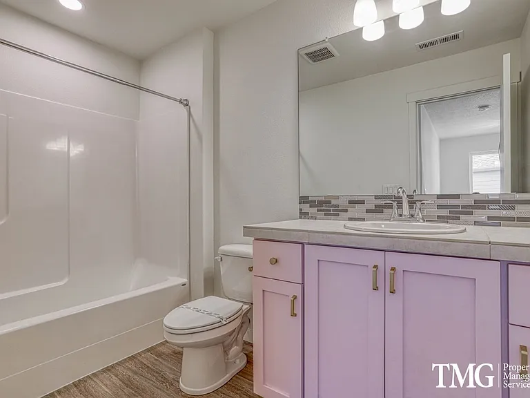 6853 N Montgomery Cir — Photo 17