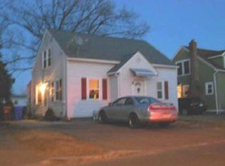 37 Merrimac Ave, Springfield, MA 01104