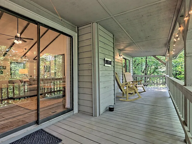 63 Mint Ln — Photo 34