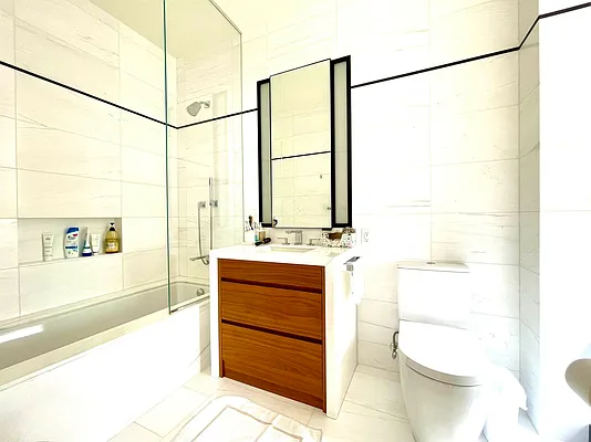 Rented by Winzone Realty Home Inc | media 6