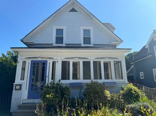 11 Anderson Ave, Worcester, MA 01604