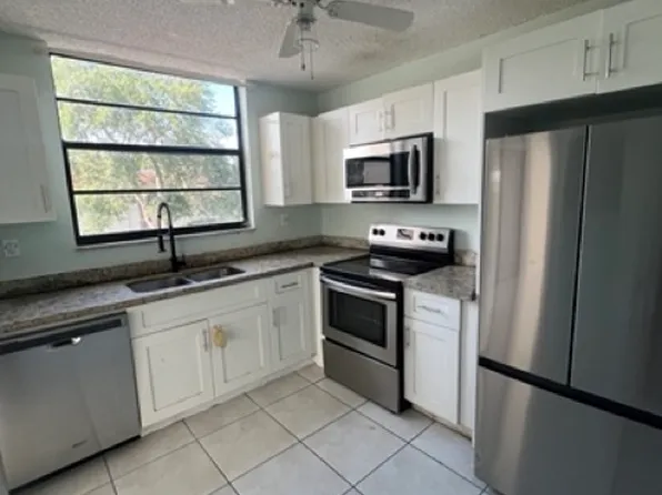 1798 NW 55th Ave, Lauderhill, FL