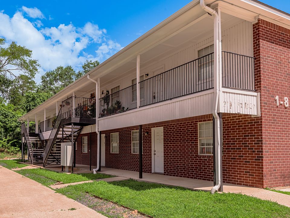 1st image of 600 Palm St #11414182