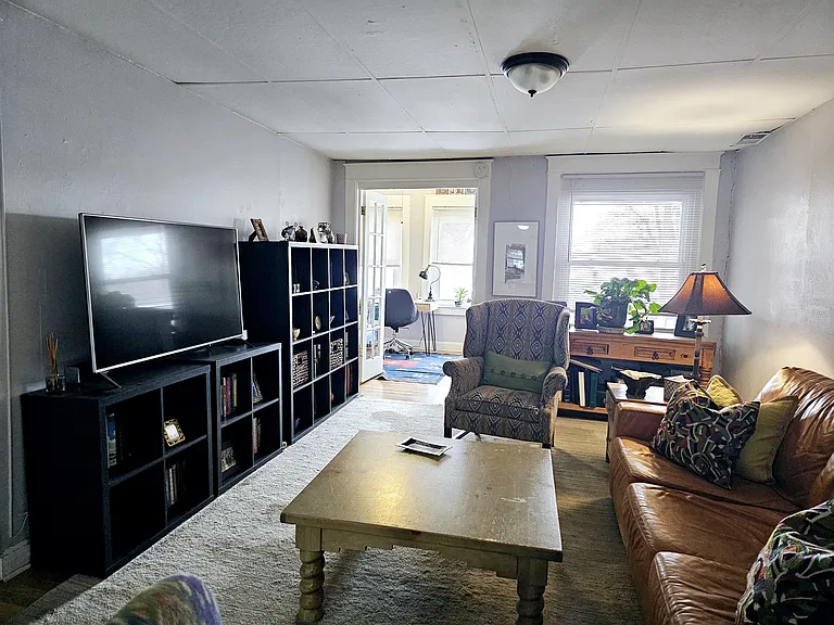 338 Brooklyn Ave #2 — Photo 2