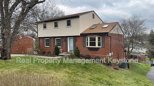 1669 Charlton Heights Rd Photo 1