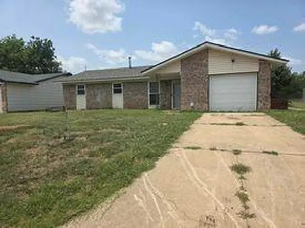 3424 NE Pioneer Blvd, Lawton, OK 73507