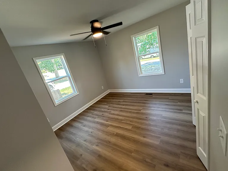 329 Tate Ave — Photo 11