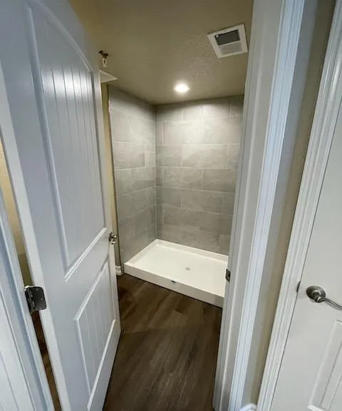 2445 Ridge Top Dr #7 — Photo 2