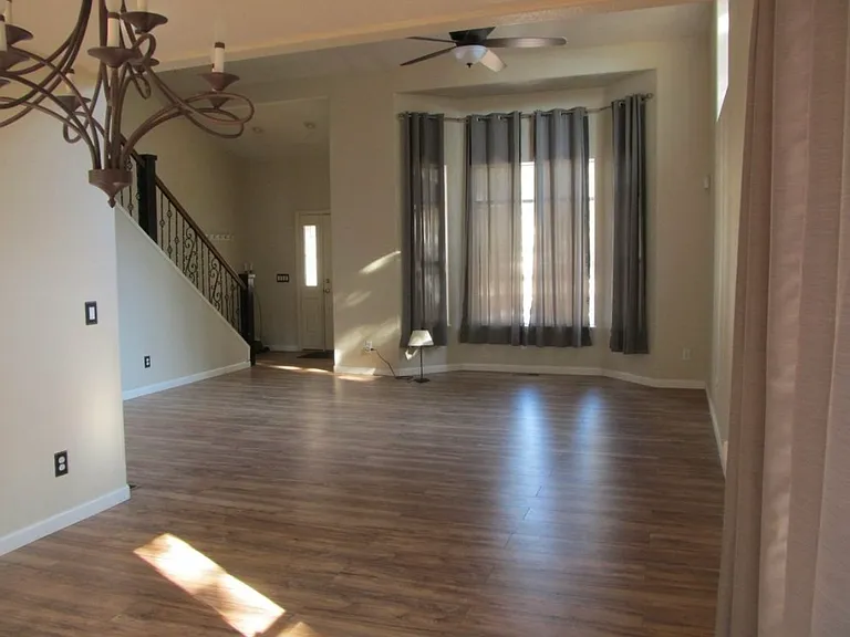 2559 S Rocking Horse Ln — Photo 5