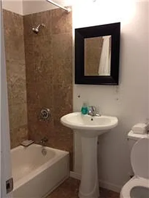 Rented by Charles Coutinho LLC | media 26