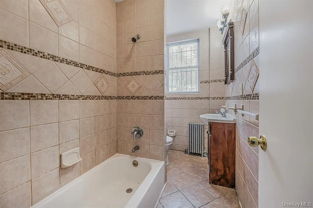 Building Photo - 95 Palisade Ave #1